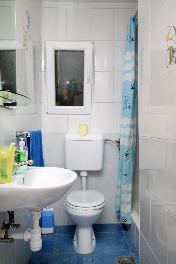 Seaside House For Families With Children Cove Tvrdni Dolac, Hvar - 2057 Gdinj エクステリア 写真