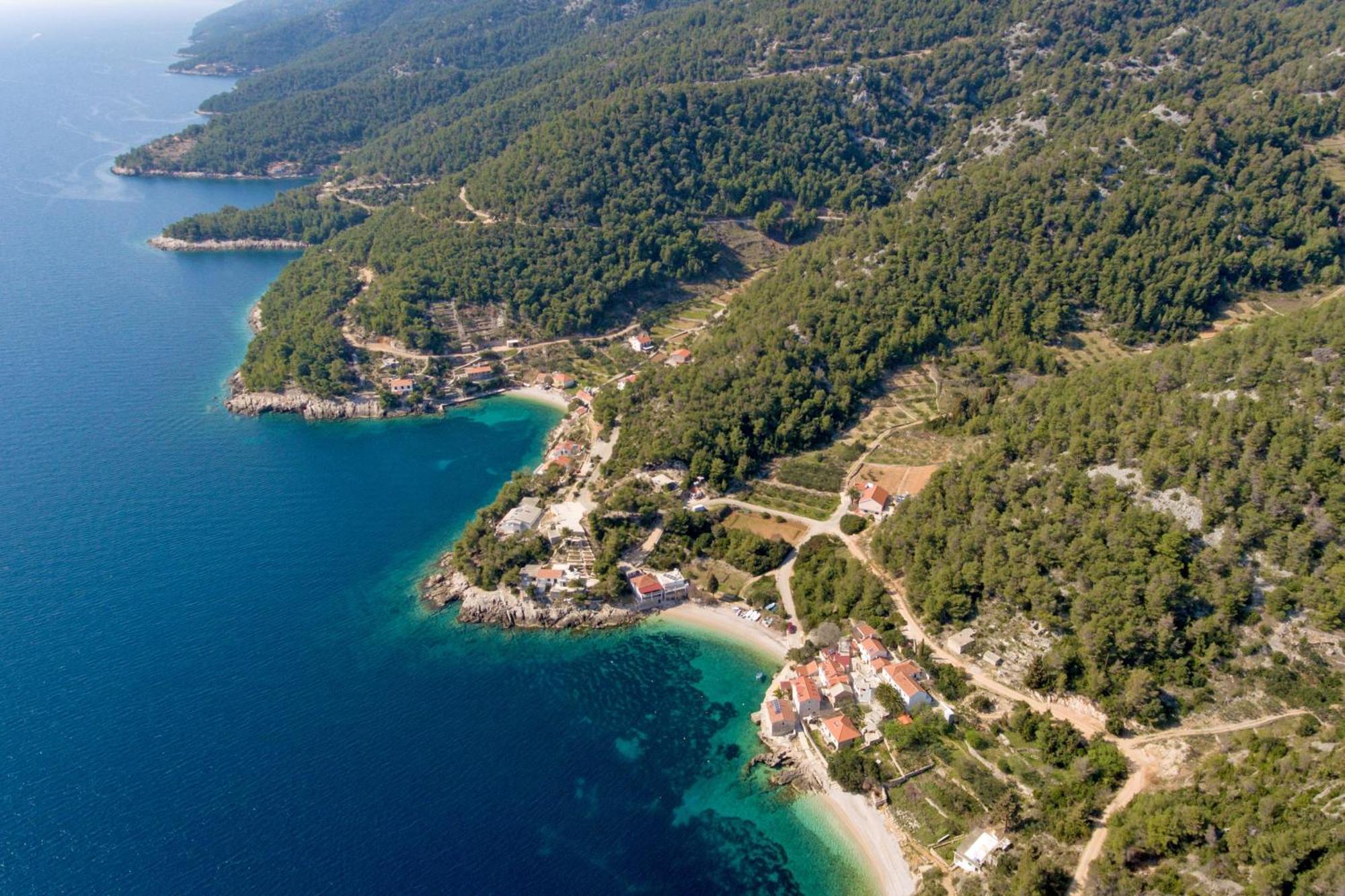 Seaside House For Families With Children Cove Tvrdni Dolac, Hvar - 2057 Gdinj エクステリア 写真
